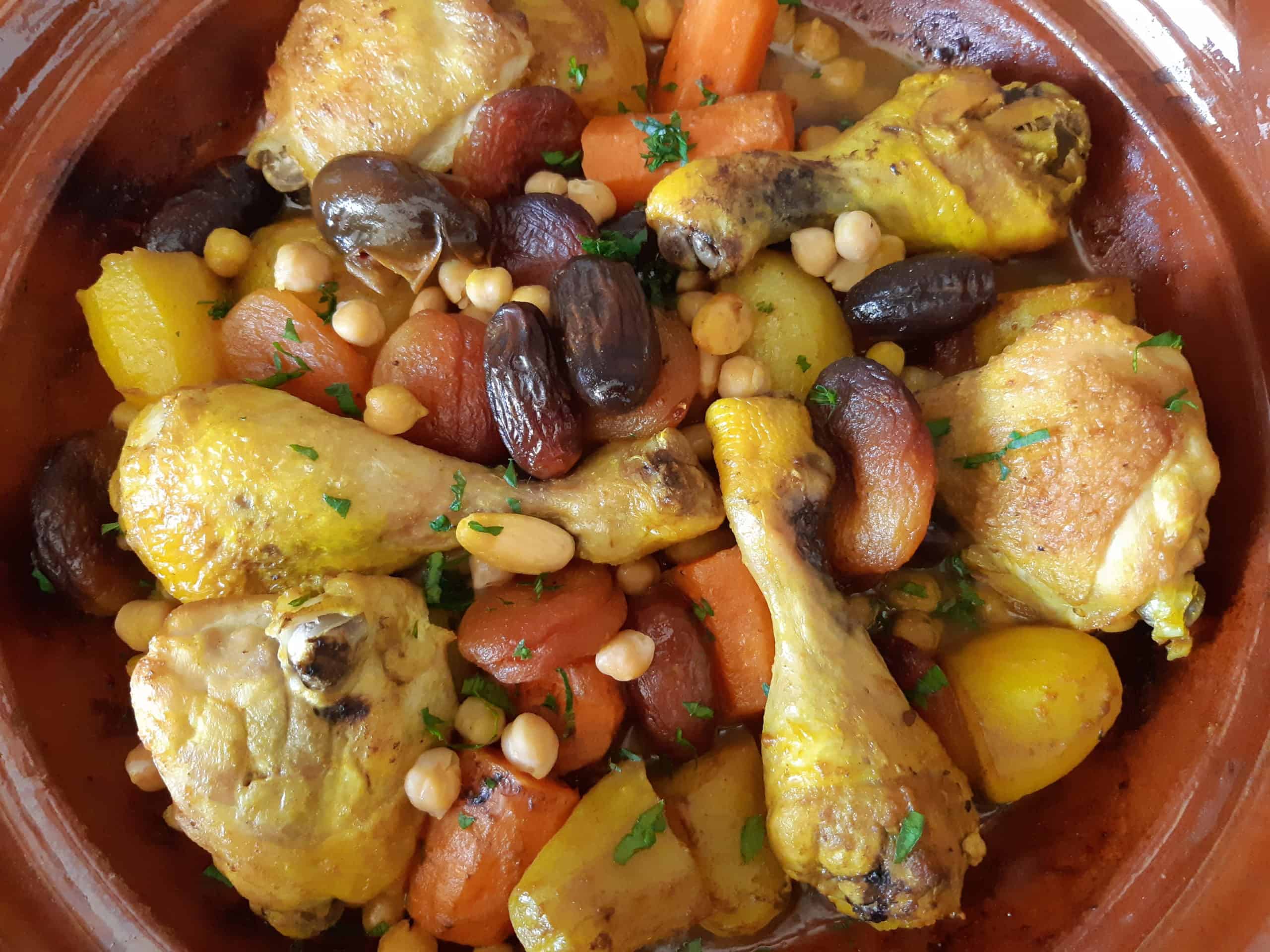 Tajine De Poulet Aux Fruits Secs - PETITES MARMITES ET COMPAGNIE